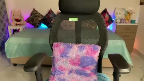 jasminevibe online show from July 22, 5:54 am