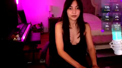 Jasmine Winters online show from July 22, 3:20 am