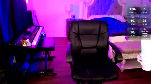 Jasmine Winters online show from August 7, 10:04 am