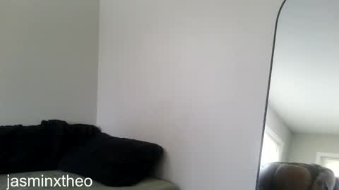 Jasmin and Theo online show from February 18, 8:17 pm