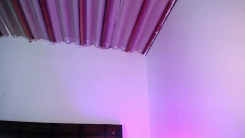 jaspeer__ online show from August 13, 3:59 pm
