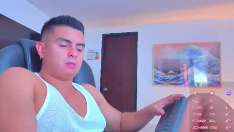 JBrooksXx online show from August 7, 7:03 pm