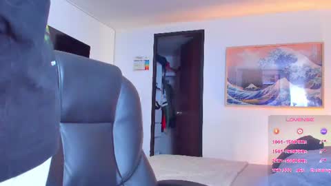 JBrooksXx online show from August 10, 1:01 pm