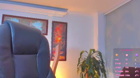 JBrooksXx online show from August 16, 12:25 am