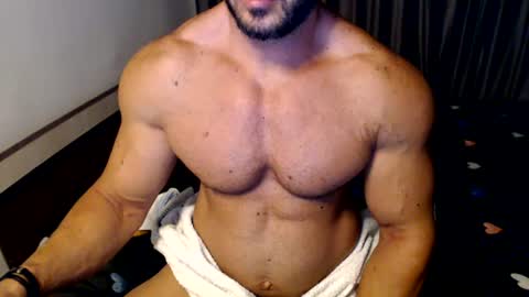JaspherMscl online show from August 15, 9:41 pm