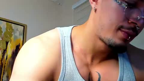 jasson_rodriguez69 online show from August 3, 1:56 am