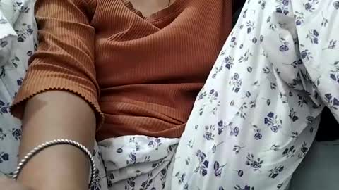 jasspreettt online show from July 1, 4:46 am