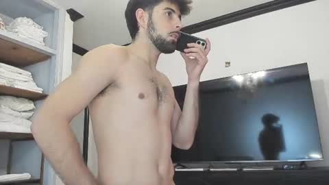 Javier  online show from July 31, 4:23 pm