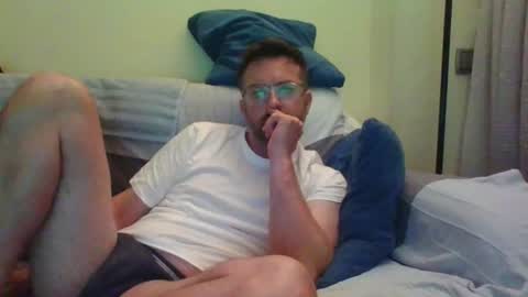 Thomas online show from September 9, 8:36 pm