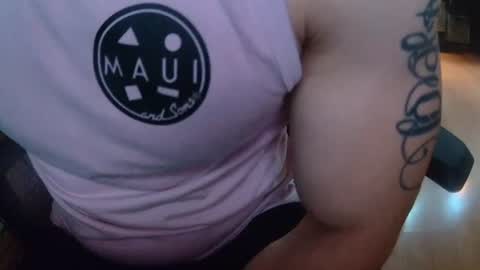 jaxjohnson12 online show from June 15, 12:36 pm