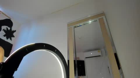 jaxrider_ online show from August 11, 10:56 pm