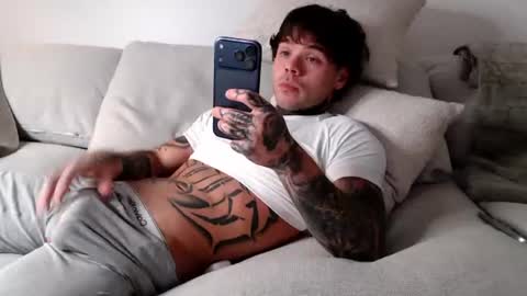 jaxshred online show from August 5, 5:38 am
