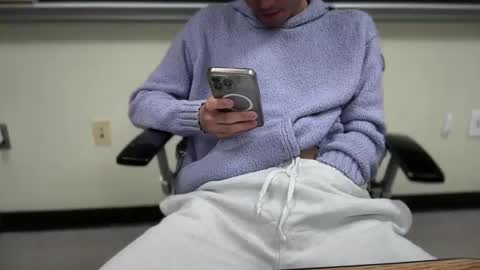 jaxsongray77 online show from April 28, 2:22 am