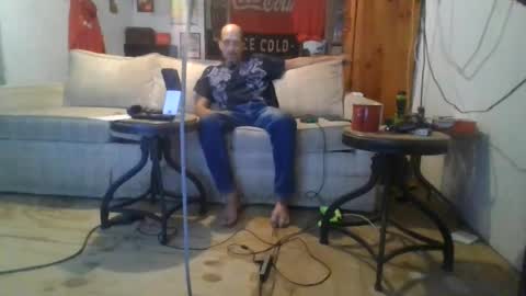 redneck asshole prick online show from August 8, 4:29 pm