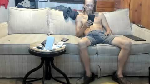 redneck asshole prick online show from August 9, 3:57 pm