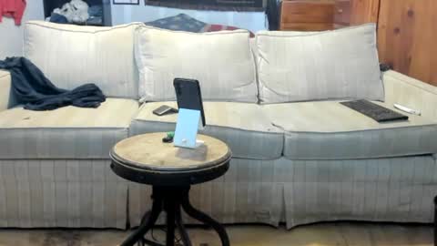 redneck asshole prick online show from August 9, 9:27 pm