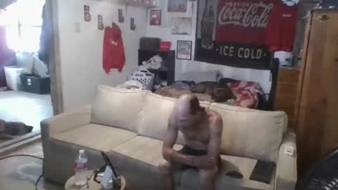redneck asshole prick online show from August 10, 9:38 pm