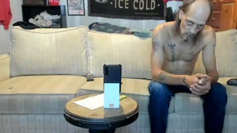 redneck asshole prick online show from August 14, 4:21 pm