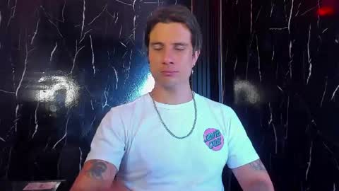 Jay Alvarrez online show from July 22, 3:25 pm
