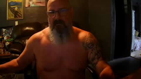 Zaddyfoot Alone in this world  online show from July 8, 10:36 pm