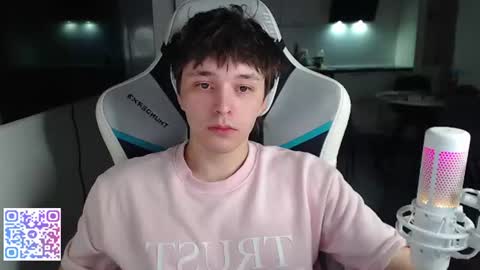 Jayce online show from August 9, 3:40 am
