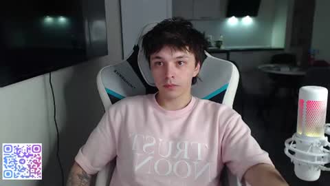 Jayce online show from August 9, 6:58 am