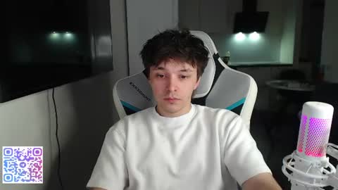 Jayce online show from August 11, 12:23 am
