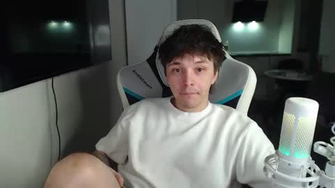 Jayce online show from August 11, 3:41 am