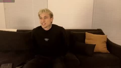 jaycex_69 online show from July 27, 5:29 pm