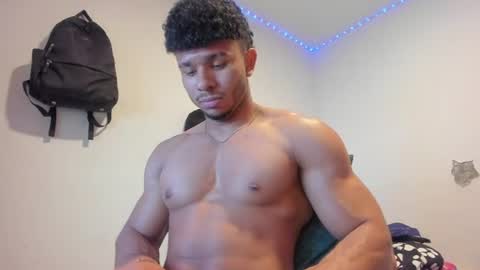JAYDEN online show from August 5, 6:33 am
