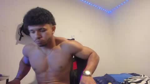 JAYDEN online show from August 14, 8:40 am