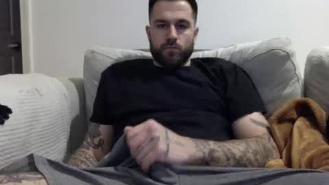 jayg333 online show from April 19, 12:42 am