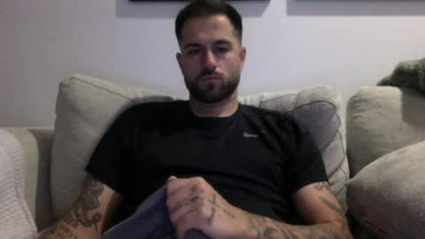 jayg333 online show from August 14, 11:41 pm