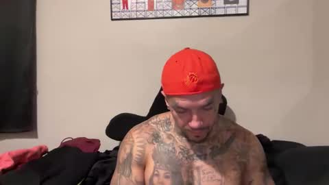 jayjaythebutcher23 online show from April 23, 7:17 pm