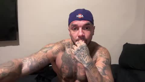 jayjaythebutcher23 online show from August 1, 7:53 pm