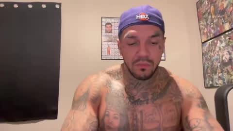 jayjaythebutcher23 online show from August 8, 8:20 pm