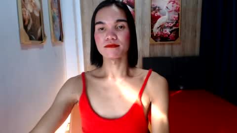 jensene online show from August 8, 7:52 am