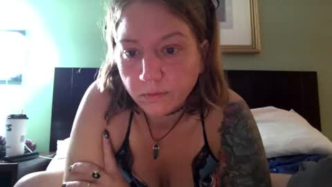 jazzmcjames online show from August 16, 5:22 am