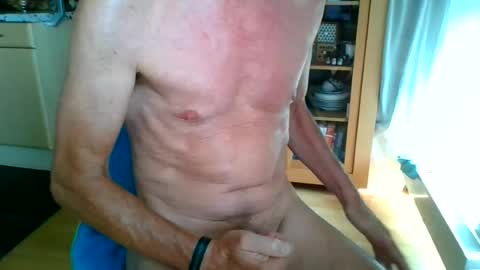 jbstrong67 online show from August 16, 10:52 am