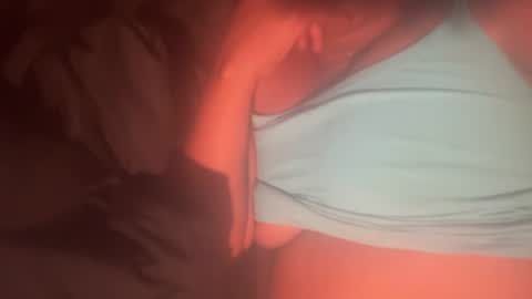 JCCaramelbarbie online show from August 12, 3:53 am