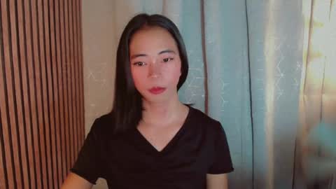 vivian online show from August 8, 4:01 am