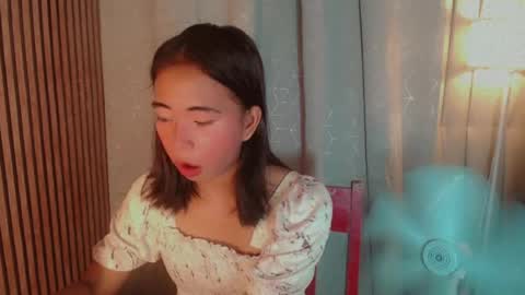vivian online show from August 10, 8:27 am