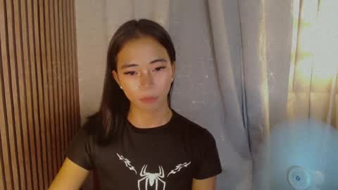 vivian online show from August 11, 7:43 am