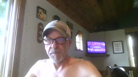 jdgiddy69 online show from July 6, 10:35 pm