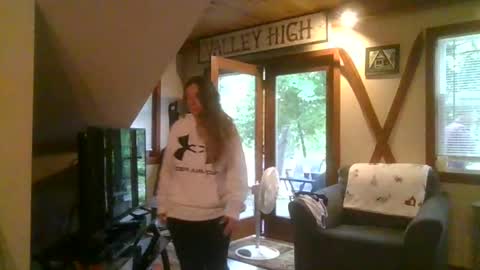 jdgiddy69 online show from July 22, 11:23 am