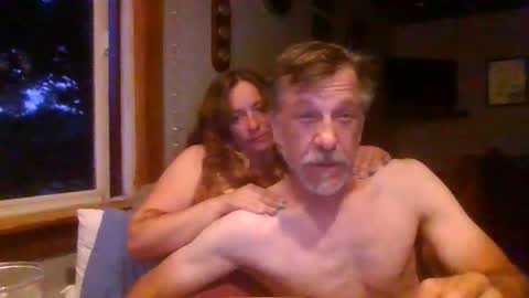 jdgiddy69 online show from August 3, 12:17 am