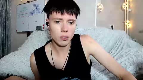 Angel and Arthur AA online show from June 21, 7:48 pm