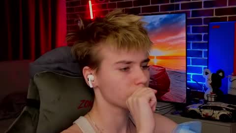 Jean online show from August 2, 4:36 pm