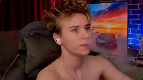 Jean online show from August 2, 5:42 pm