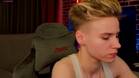 Jean online show from August 16, 6:34 pm
